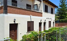 Le Case Del Carmine Con Giardino E Parcheggio A Tropea