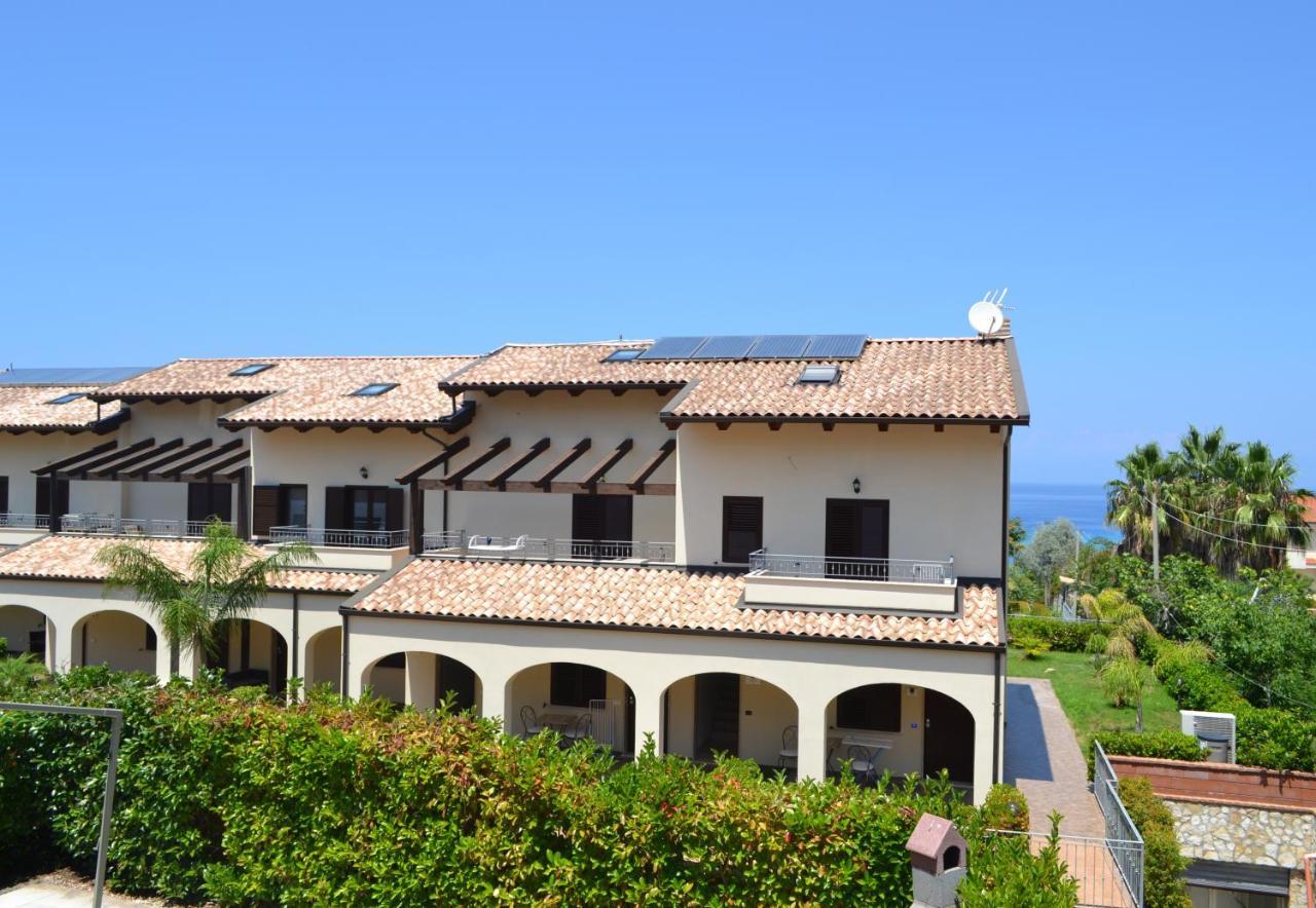 Le Case Del Carmine Con Giardino E Parcheggio A Tropea Extérieur photo