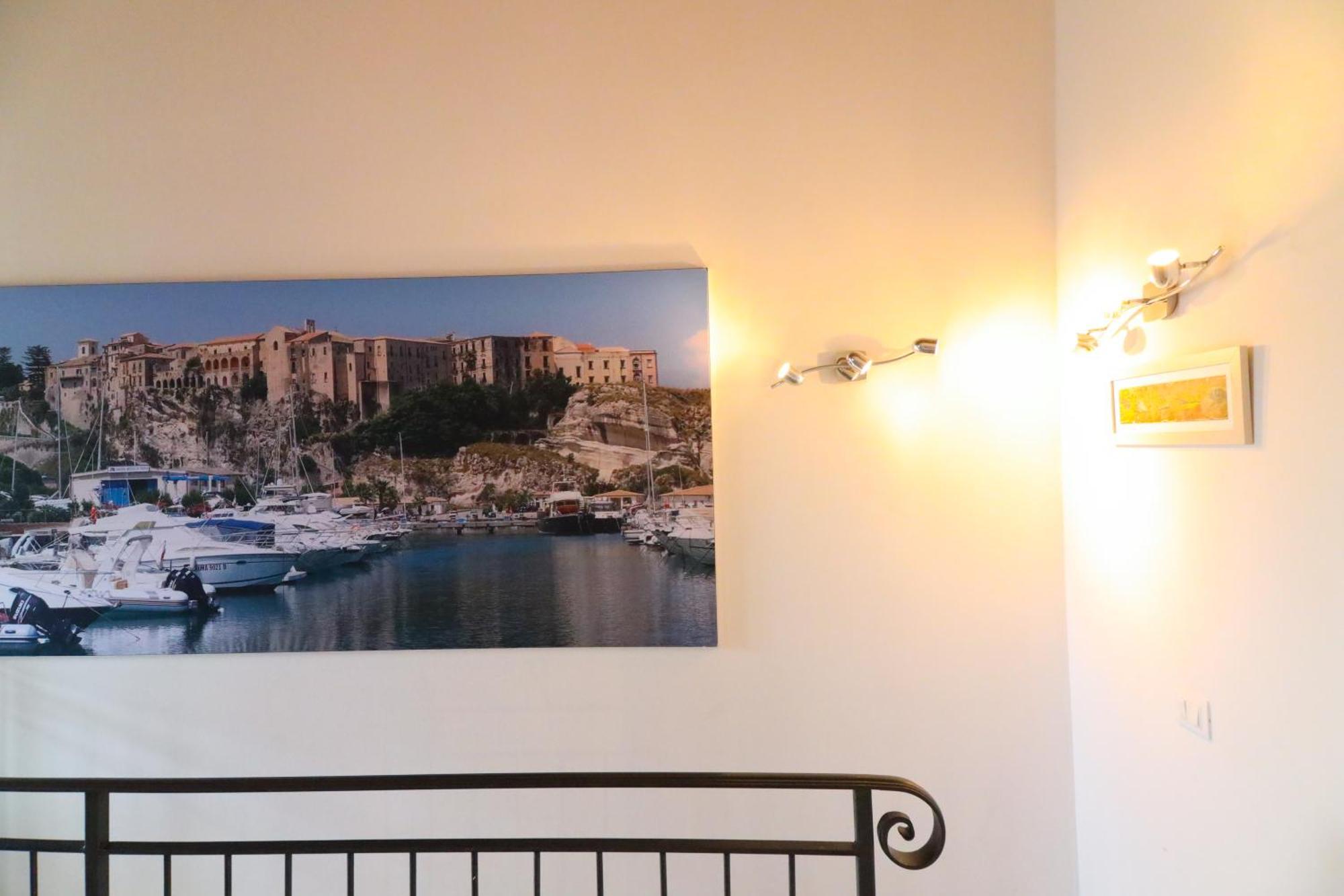 Le Case Del Carmine Con Giardino E Parcheggio A Tropea Extérieur photo